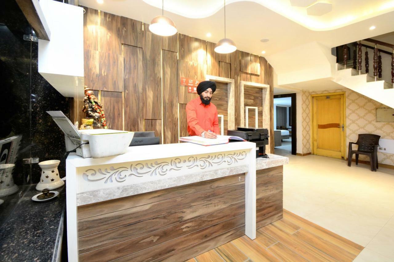 Hotel Ricky International Amritsar Zewnętrze zdjęcie